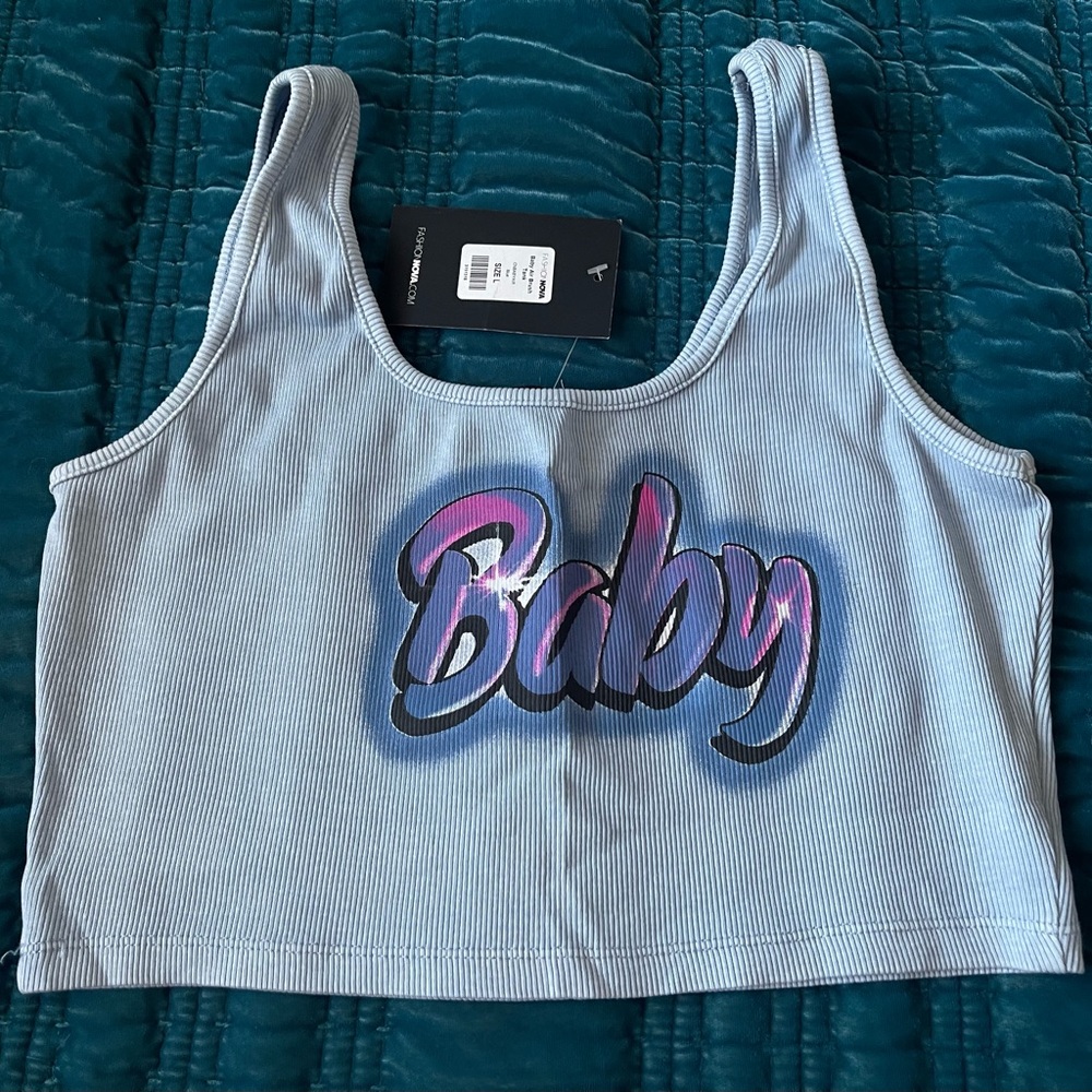 Fashion nova crop top